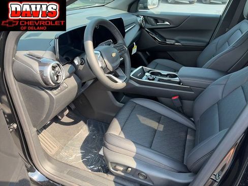 New 2027 Chevrolet Equinox LT w/ Convenience Package II AWD/4WD image 13