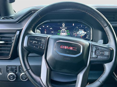 Used 2024 GMC Sierra 1500 AT4 w/ Technology Package image 23