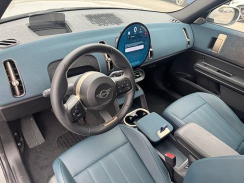 Certified 2025 MINI Cooper Countryman S image 8