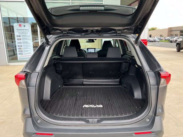 Used 2024 Toyota RAV4 XLE w/ Convenience Package AWD/4WD image 32