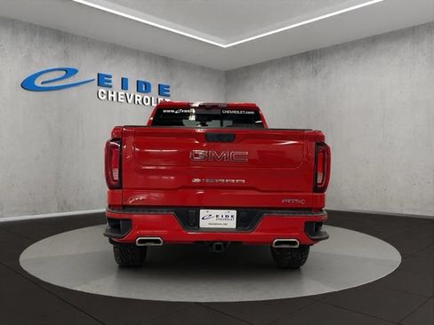 Used 2022 GMC Sierra 1500 AT4 w/ AT4 Premium Package AWD/4WD image 14