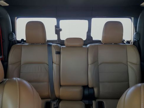 Used 2020 Jeep Gladiator Overland image 37