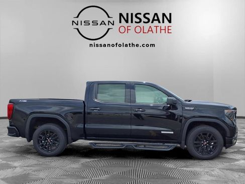 Used 2023 GMC Sierra 1500 Elevation w/ X31 Off-Road Package AWD/4WD image 29