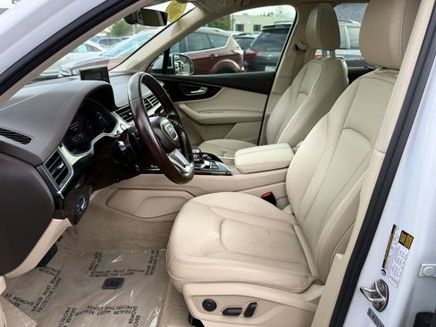 Used 2018 Audi Q7 3.0T Premium Plus w/ Premium Plus Package image 12