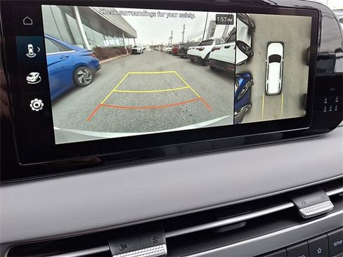 Used 2025 Hyundai Palisade SEL image 16