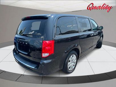 Used 2019 Dodge Grand Caravan SE