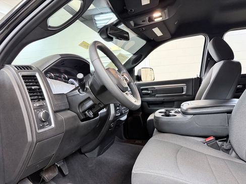 Used 2023 RAM 1500 Warlock w/ Trailer & Traction Group AWD/4WD image 15