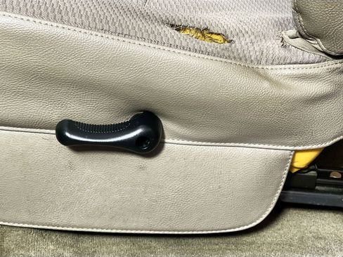 Used 2005 Dodge Ram 1500 Truck ST w/ ST Value Group image 15