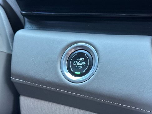 Used 2022 Cadillac Escalade ESV Sport Platinum w/ Heavy-Duty Trailer Package image 22