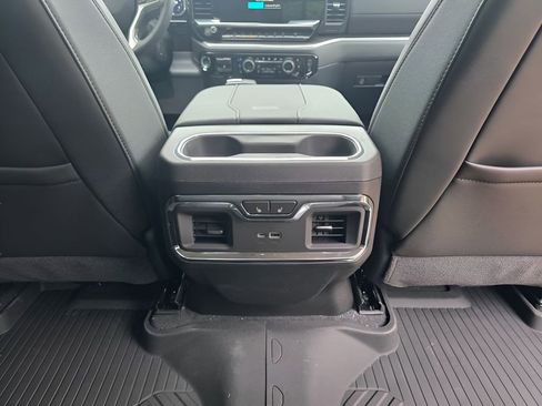 New 2026 Chevrolet Silverado 1500 LTZ w/ LTZ Premium Package AWD/4WD image 10