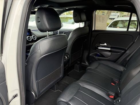 Certified 2025 Mercedes-Benz GLA 250 GLA 250 image 23