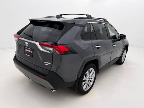 Used 2019 Toyota RAV4 Limited w/ Advanced Technology Package AWD/4WD image 7