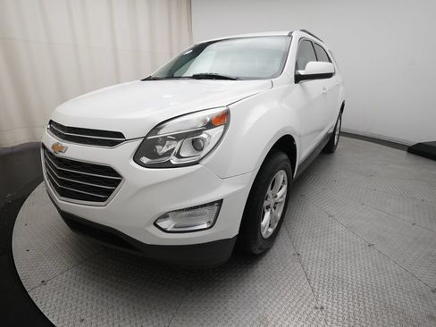 Used 2017 Chevrolet Equinox LT w/ Convenience Package FWD image 12
