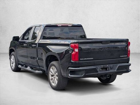 Used 2020 Chevrolet Silverado 1500 Custom w/ Custom Value Package AWD/4WD image 7