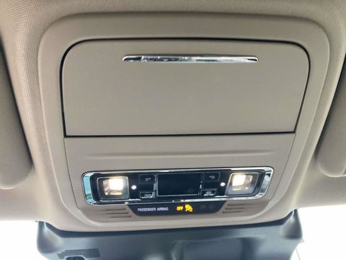 New 2025 Lincoln Corsair FWD w/ Equipment Group 101A image 28