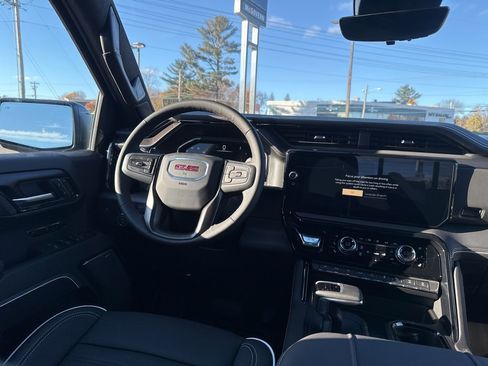 New 2026 GMC Sierra 1500 AT4X image 12