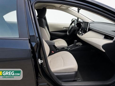 Used 2020 Toyota Corolla LE FWD image 13