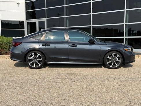Used 2026 Honda Civic Sport Touring image 2