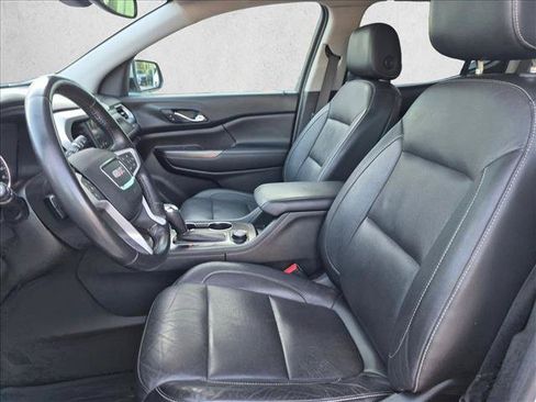 Used 2018 GMC Acadia SLT FWD image 11