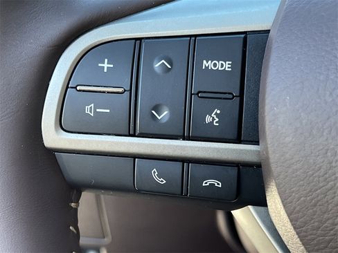 Used 2017 Lexus ES 350 w/ Luxury Package image 21