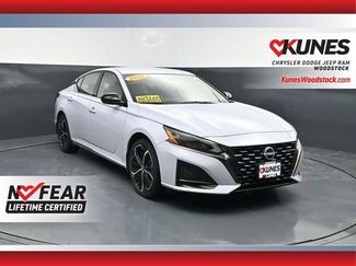 Used 2025 Nissan Altima 2.5 SR video 1