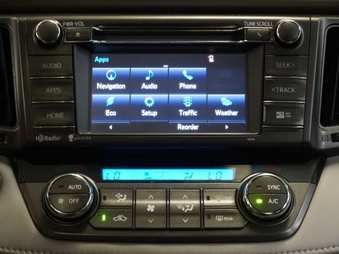 Used 2014 Toyota RAV4 Limited w/ Technology Package AWD/4WD image 19