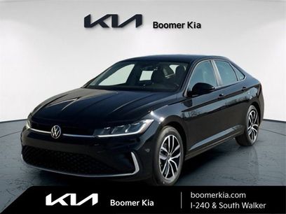 Used 2025 Volkswagen Jetta SE