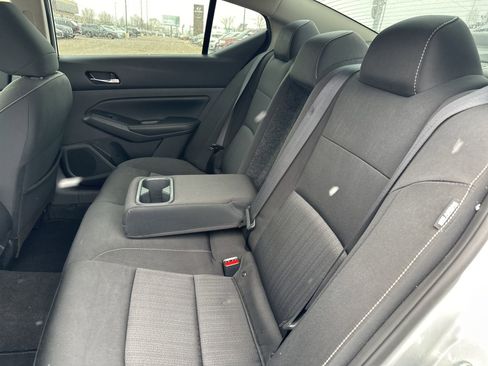 Used 2022 Nissan Altima 2.5 SV image 19