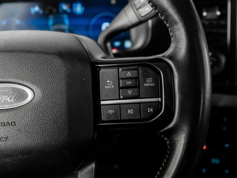 Used 2025 Ford F250 Platinum image 46