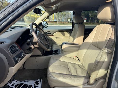 Used 2012 Chevrolet Suburban LT w/ Luxury Package image 14