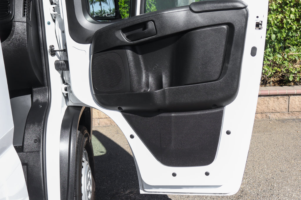 Used 2025 RAM ProMaster 2500 FWD image 34