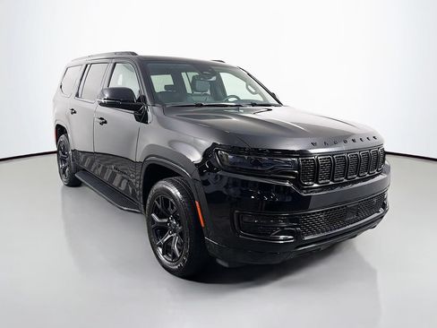 Used 2024 Jeep Wagoneer Series II AWD/4WD image 1