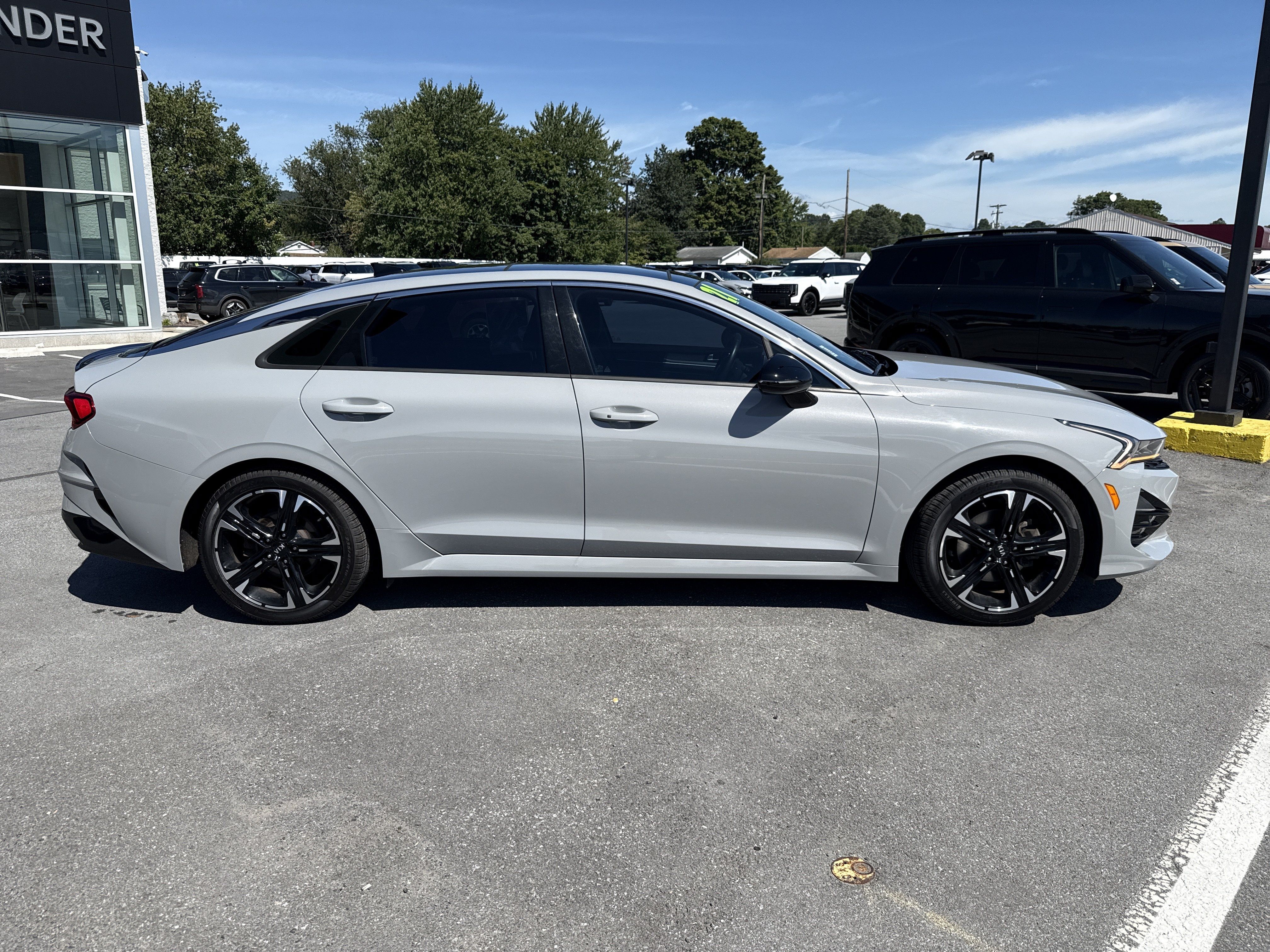 Certified 2021 Kia K5 GT-Line AWD/4WD image 2