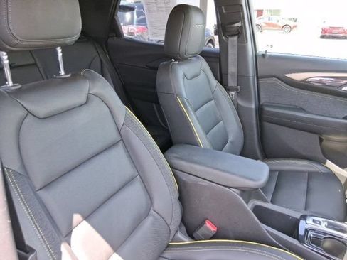Used 2025 Chevrolet TrailBlazer ACTIV w/ Driver Confidence Package AWD/4WD image 14