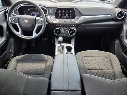 Used 2022 Chevrolet Blazer LT FWD image 11