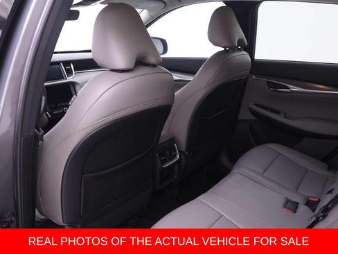 Used 2023 INFINITI QX50 Luxe AWD/4WD image 9