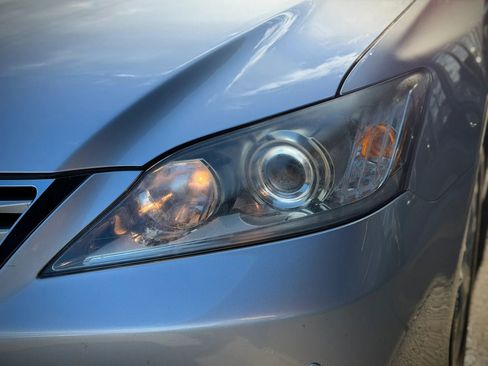 Used 2010 Lexus ES 350 FWD image 26