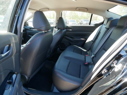 Certified 2024 Nissan Altima 2.5 SR AWD/4WD image 35
