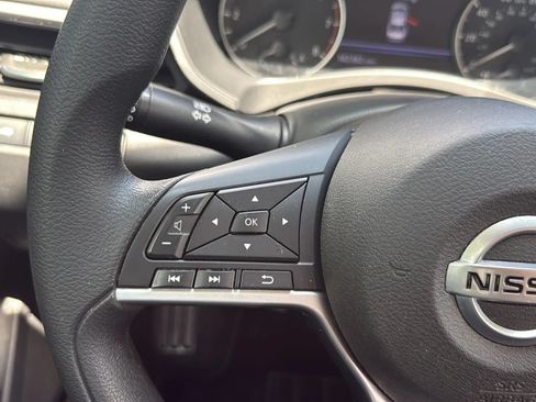 Used 2020 Nissan Altima 2.5 S FWD image 31
