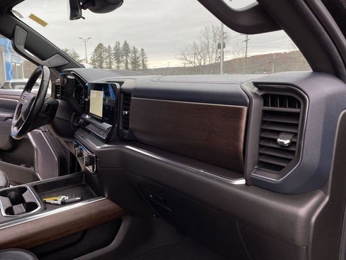 Certified 2024 Chevrolet Silverado 2500 High Country w/ Technology Package image 30