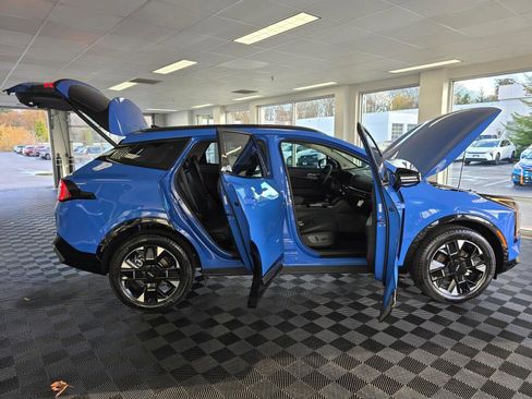 Used 2026 Kia Sportage SX image 17