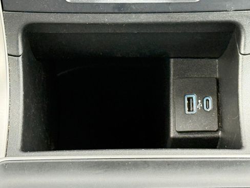 Certified 2022 Ford Edge SE image 21