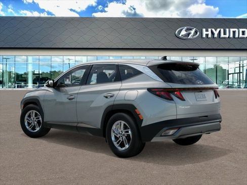 New 2026 Hyundai Tucson SE image 5