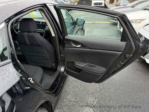Used 2021 Honda Civic EX image 11