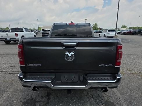 Used 2022 RAM 1500 Laramie AWD/4WD image 6