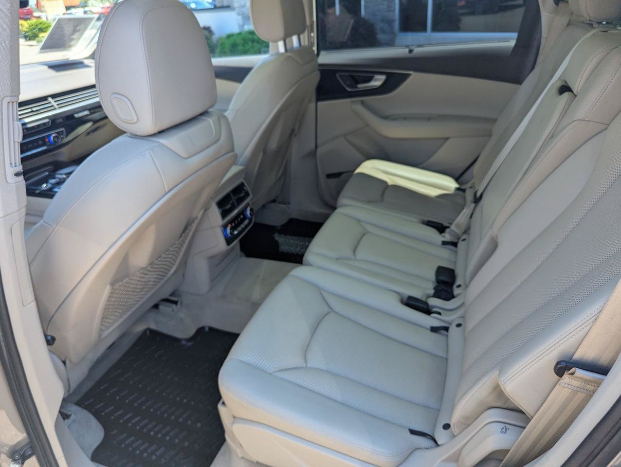 Used 2017 Audi Q7 3.0T Prestige AWD/4WD image 24