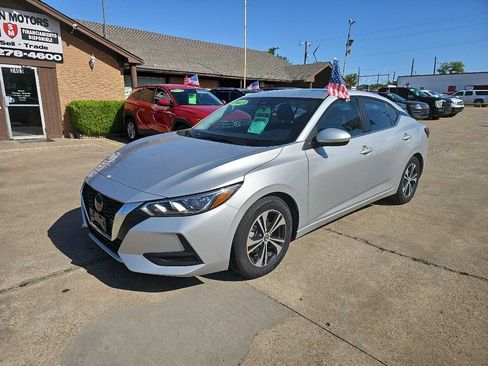 Used 2023 Nissan Sentra SV image 9