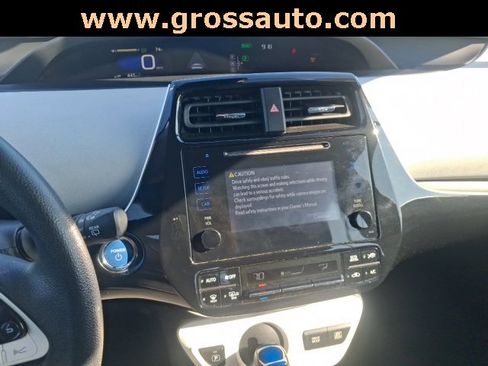 Used 2017 Toyota Prius Two image 6