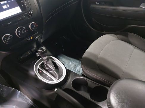 Used 2019 Kia Soul FWD image 23