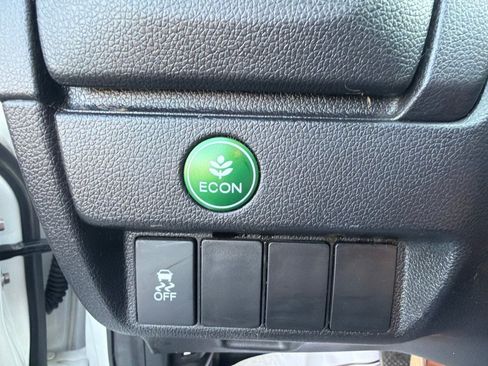 Used 2016 Honda Fit EX image 27